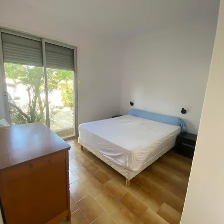 Appartamento Rdc Acces Direct Plage, 8arist8
