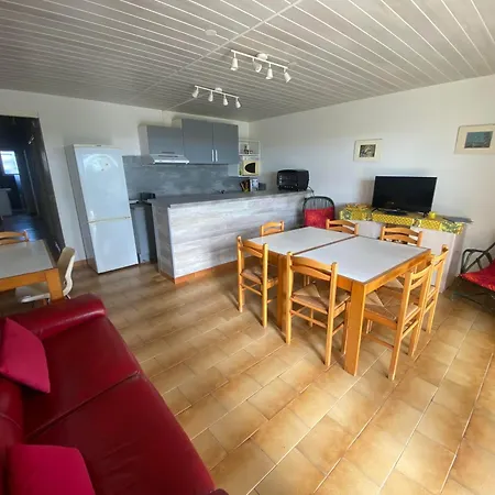 Rdc Acces Direct Plage, 8arist8 شقة *