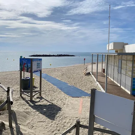 Rdc Acces Direct Plage, 8arist8 *